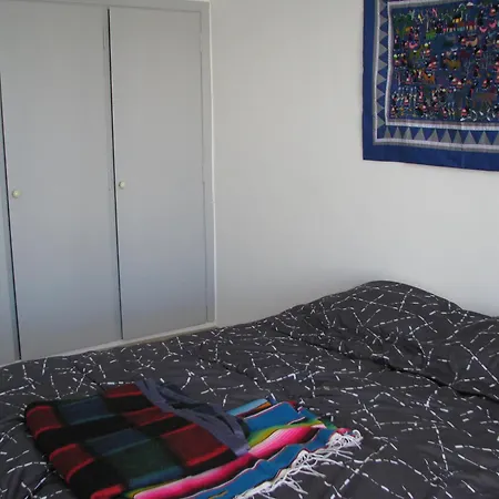 D'une A A 300 M De La Avec Vue Sur La Balcon Amenage Et Wifi * Toulon